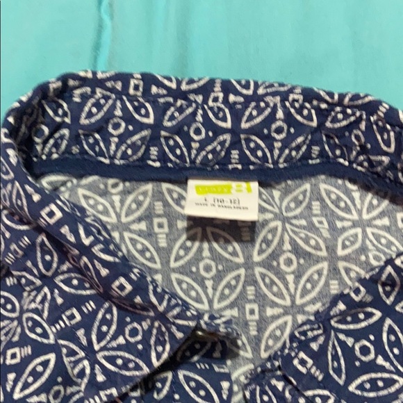 EUC crazy 8 big boys size large button down shirt - Picture 2 of 2